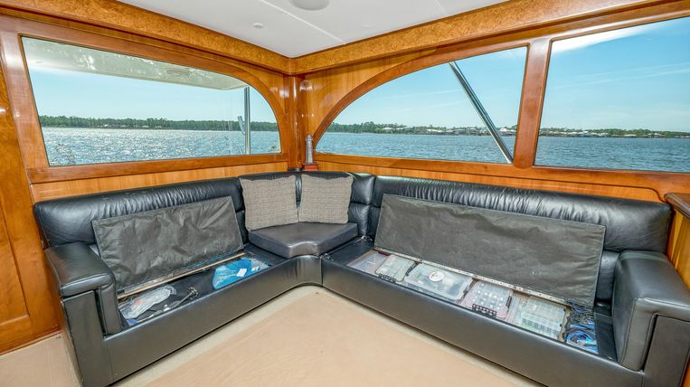 2007-58-jarrett-bay-58-convertible