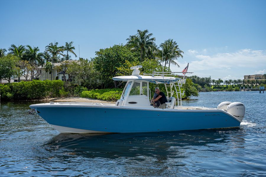 2022 Cobia 320 Center Console