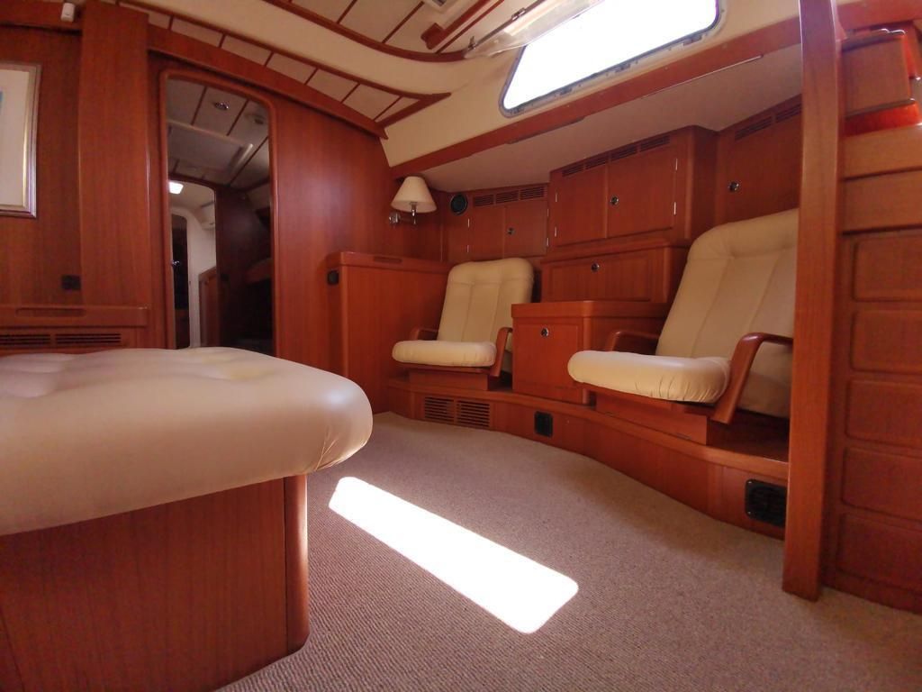2004 Hallberg-Rassy 61 
