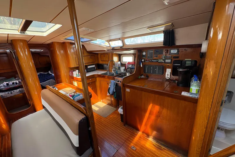 Skye Yacht Photos Pics 