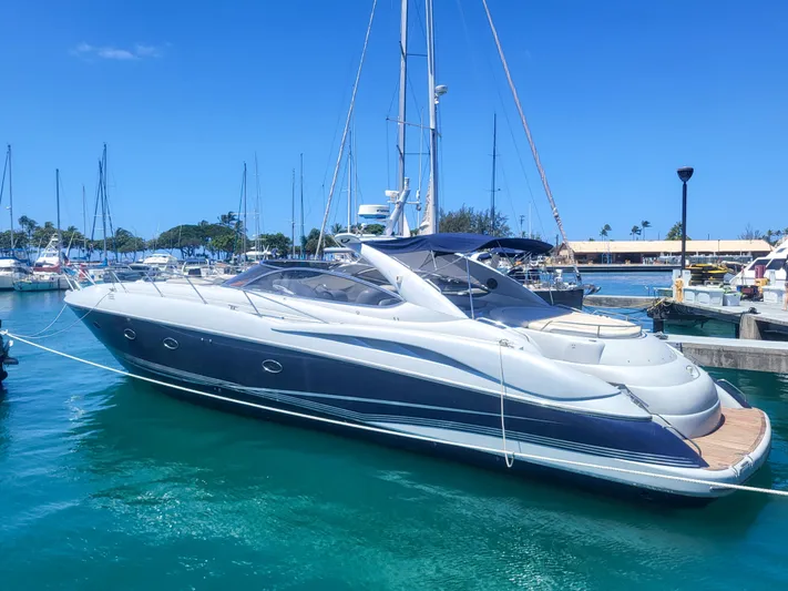 Satisfaction Yacht Photos Pics 