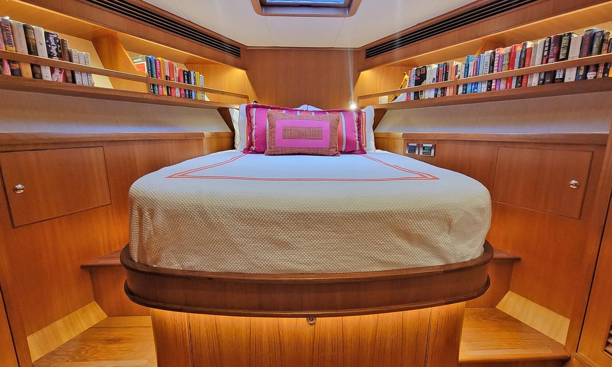 2020 Outer Reef Yachts 72 