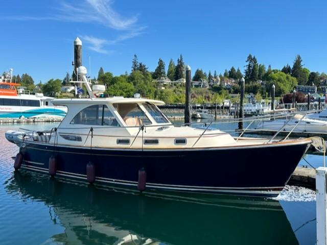 2007 Legacy Yachts 32 Legacy Downeast for sale - YachtWorld