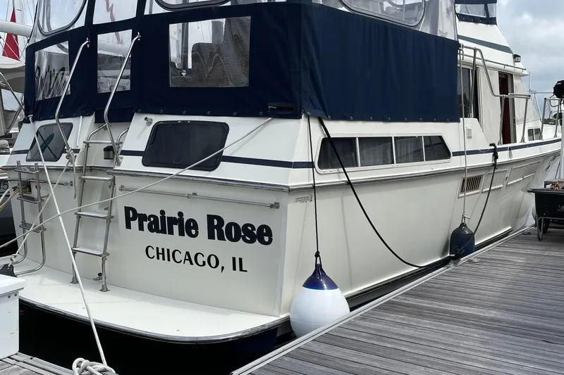  Yacht Photos Pics 1988 Tollycraft 40 Sundeck Motor Yacht docked, named "Prairie Rose," from Chicago, IL.