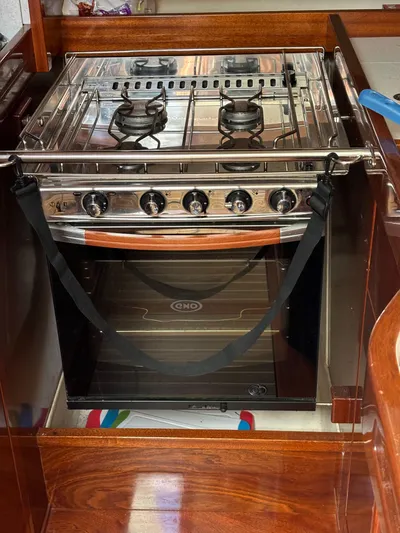 Aventura Yacht Photos Pics 