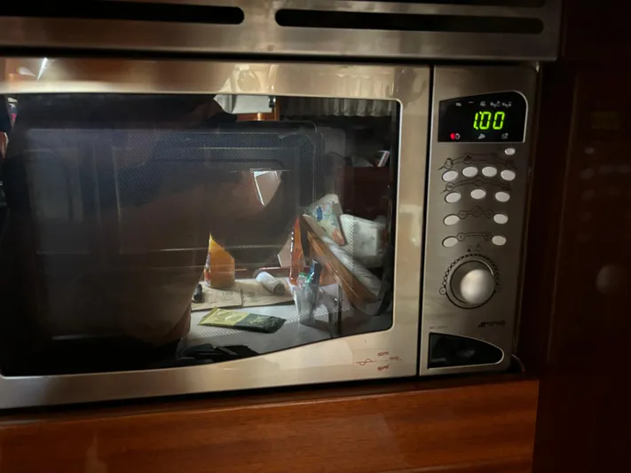 Aventura Yacht Photos Pics 