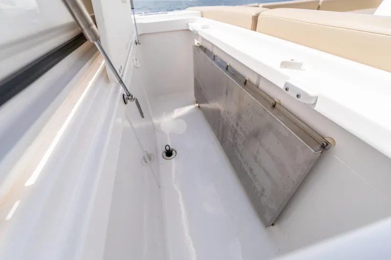 Golden Hour Yacht Photos Pics 2021 Everglades 395 Center Console boat interior detail with stainless steel components.