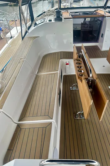 Mystic Impression Yacht Photos Pics 