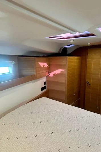 Mystic Impression Yacht Photos Pics 