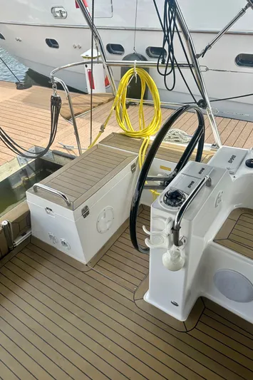 Mystic Impression Yacht Photos Pics 