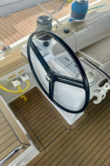 Mystic Impression Yacht Photos Pics 