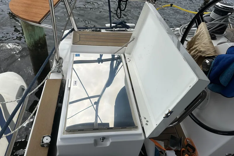 Mystic Impression Yacht Photos Pics 