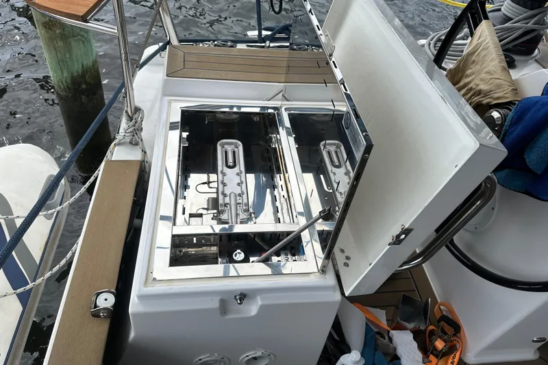 Mystic Impression Yacht Photos Pics 