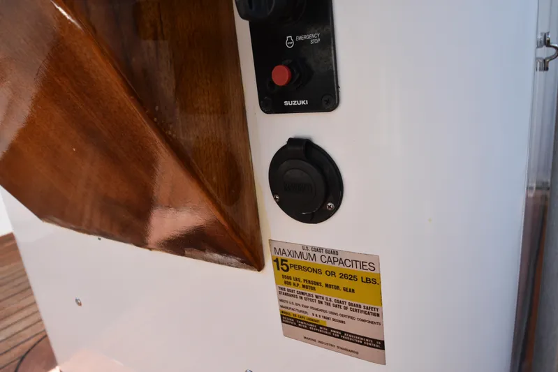 Double Trouble Yacht Photos Pics 