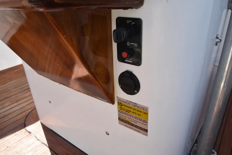 Double Trouble Yacht Photos Pics 