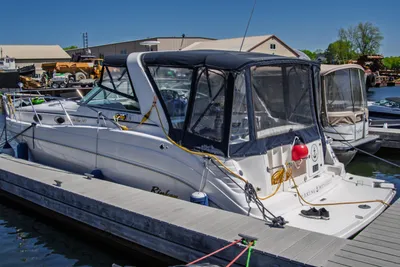 Rinker Fiesta Vee 342