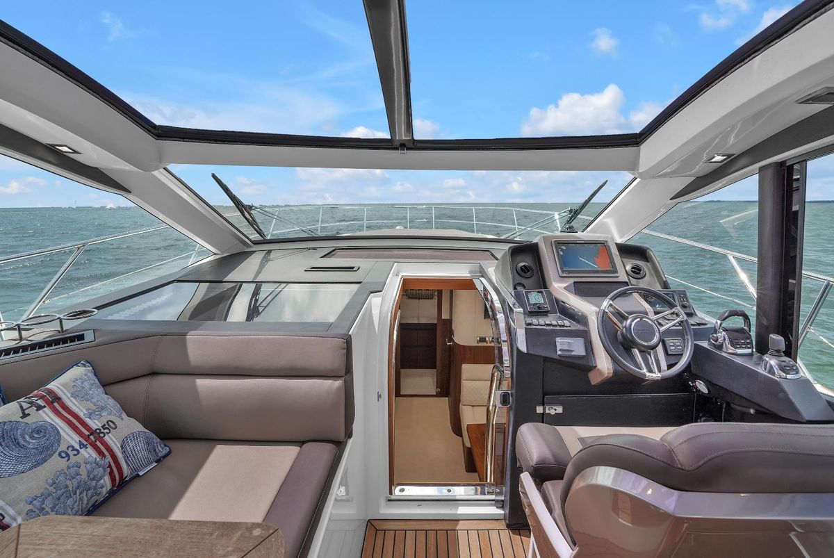 2017 Galeon 45 