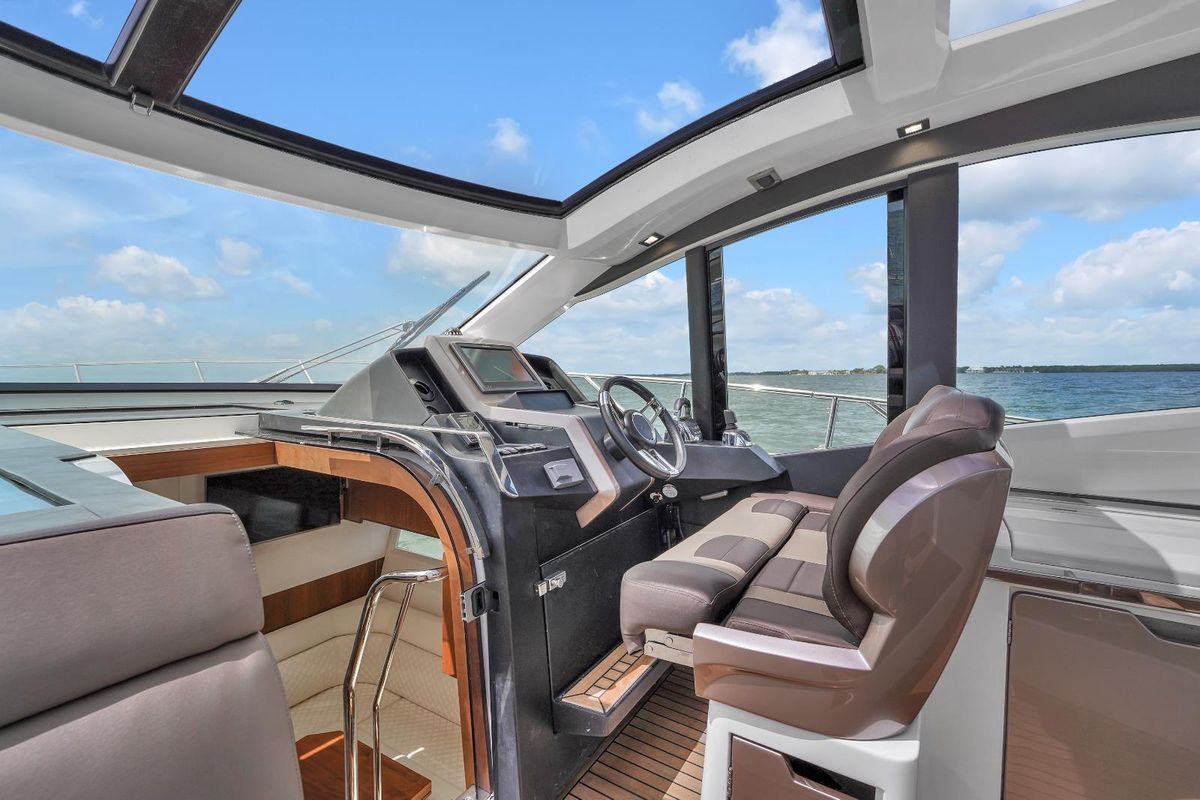 2017 Galeon 45 