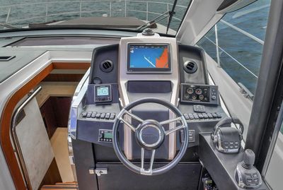 Yacht
