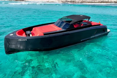 2017 Vanquish Yachts 43 MK II