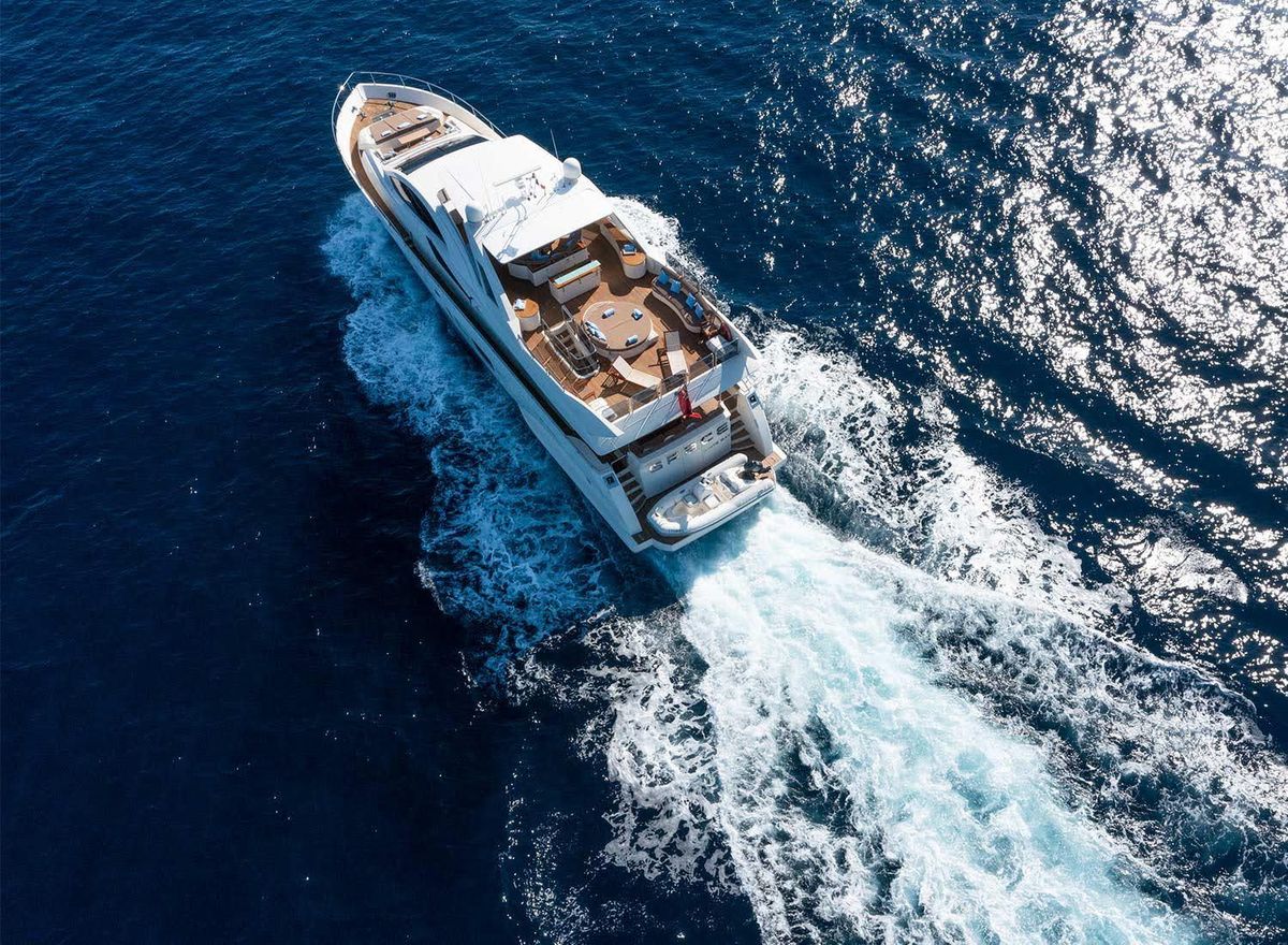 2009 Astondoa 96 