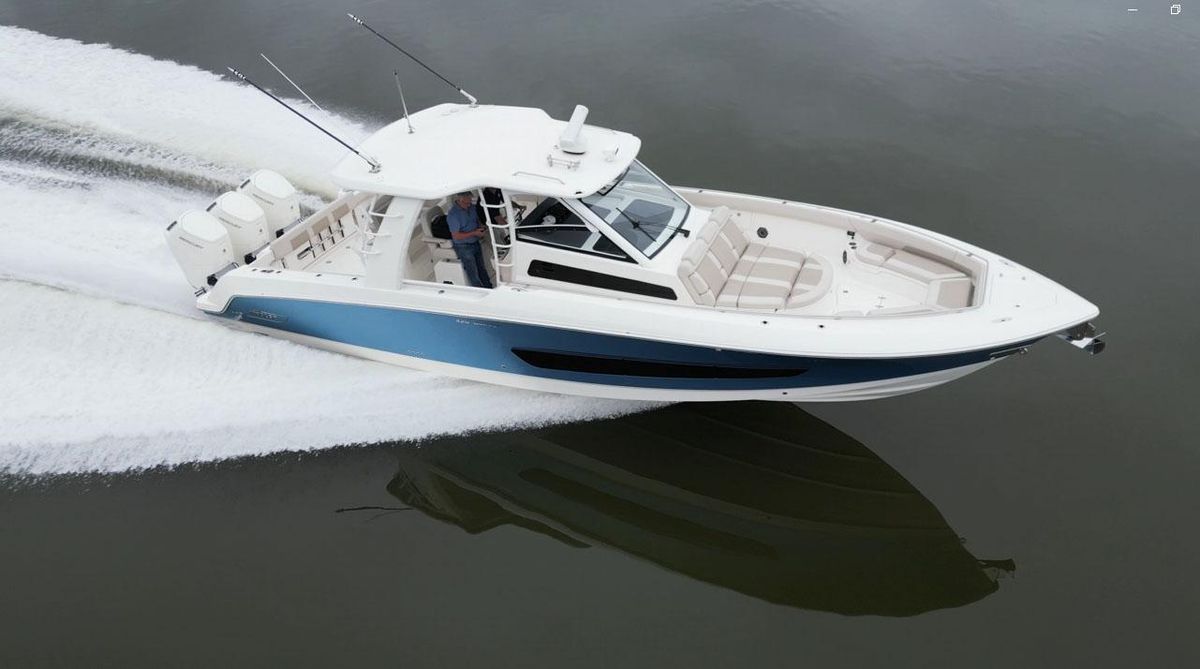 2023 Boston Whaler 42 