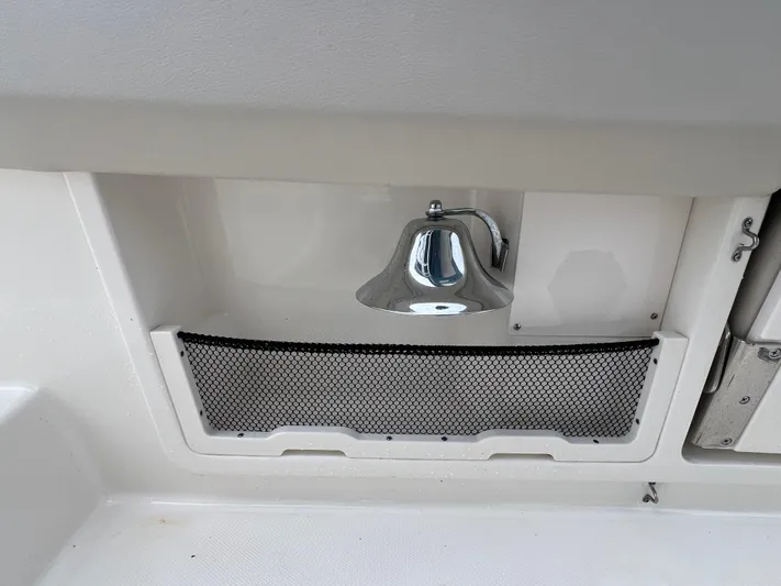 Sea Leggs Yacht Photos Pics 