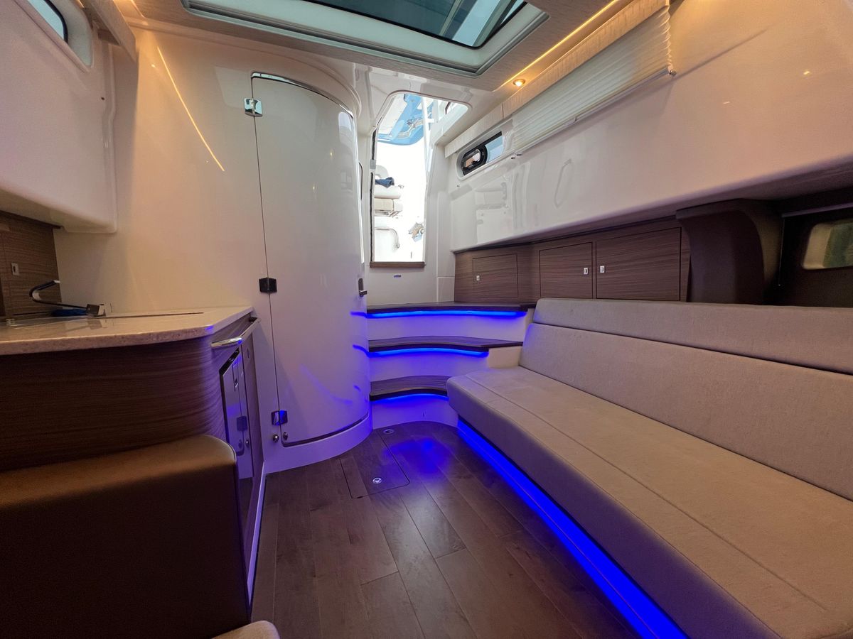 2023 Boston Whaler 42 