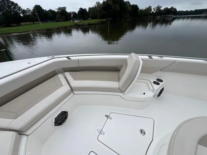 Sea Leggs Yacht Photos Pics 