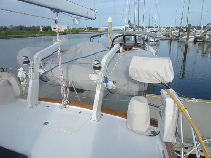 Pelican Yacht Photos Pics 