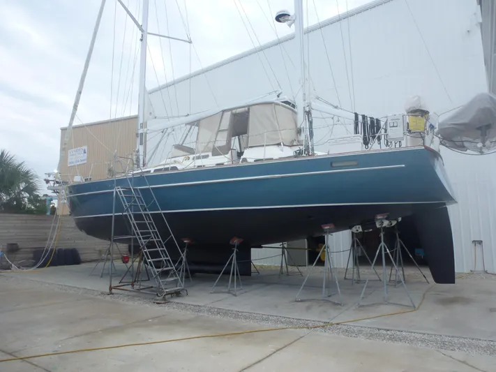 Pelican Yacht Photos Pics 