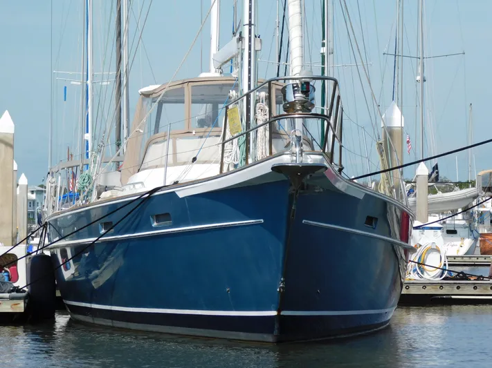 Pelican Yacht Photos Pics 