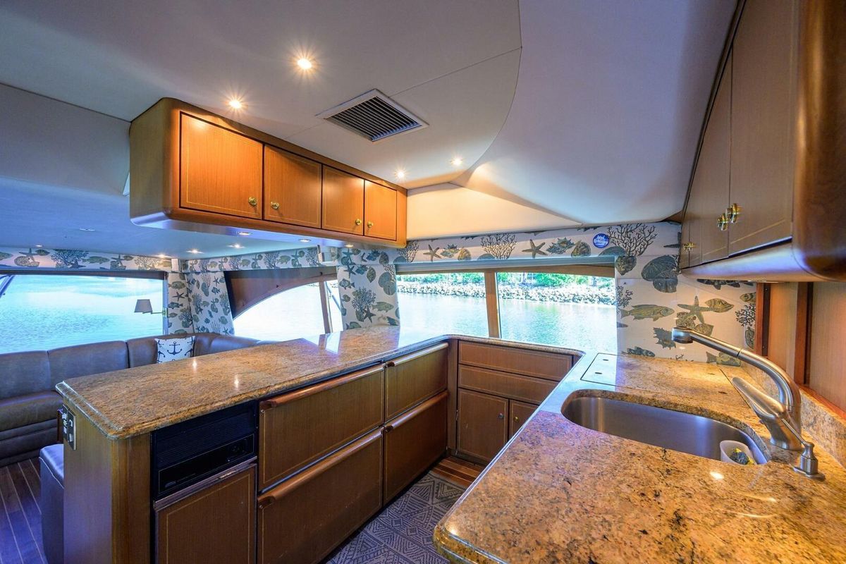 2006 Ocean Yachts 57 