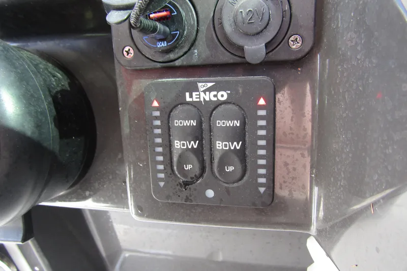  Yacht Photos Pics Control panel of 2023 Blackfin 252 DC boat with Lenco trim tab switches.