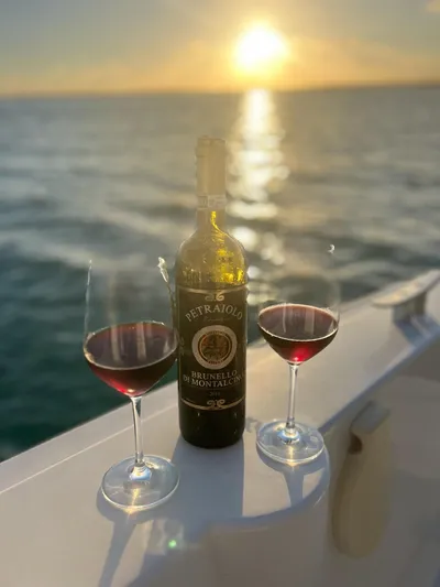 Encore Yacht Photos Pics 