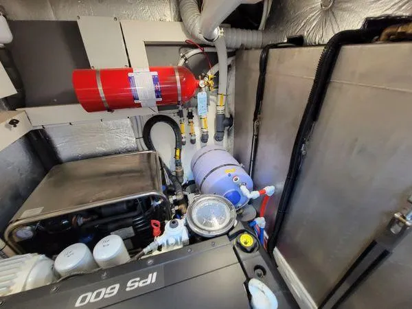 Low Key Yacht Photos Pics 