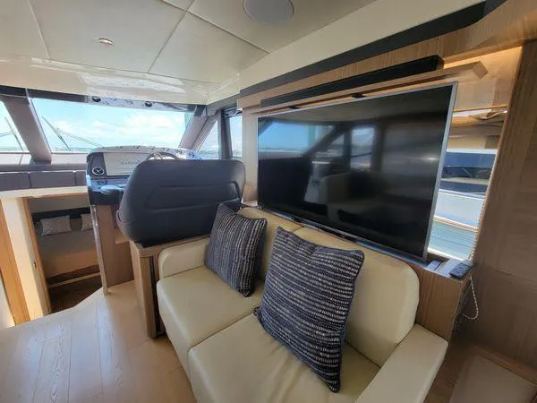 Low Key Yacht Photos Pics 