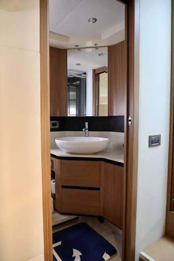 Low Key Yacht Photos Pics 