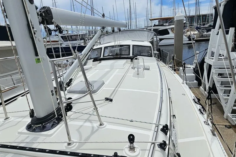  Yacht Photos Pics 2023 Island Packet 439 sailboat docked at marina, showcasing deck and rigging.