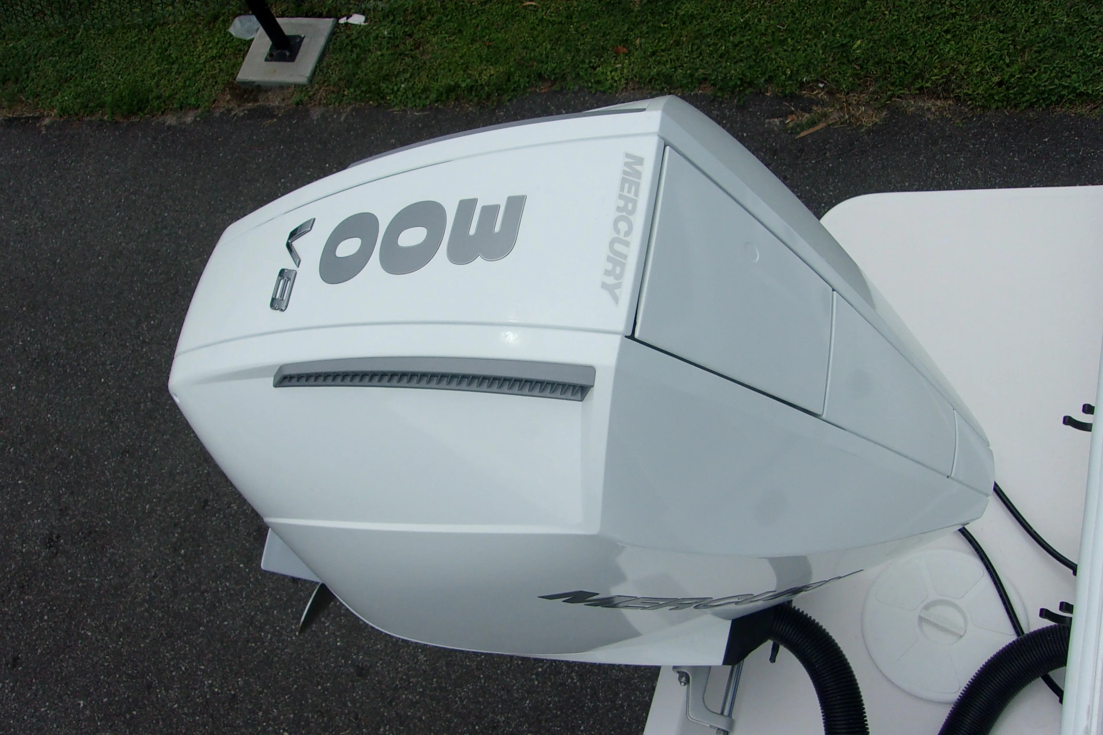 2025 Bluewater 23 T boat with Mercury 400 outboard engine, viewed from above.