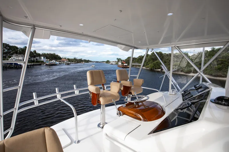 Constant Craving Yacht Photos Pics Viking 46 Constant Craving - Exterior Flybridge