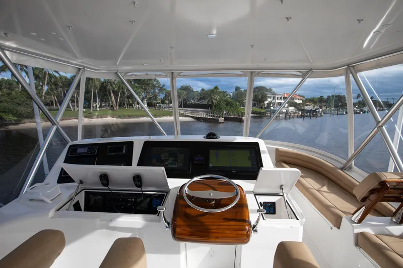 Constant Craving Yacht Photos Pics Viking 46 Constant Craving - Exterior Flybridge