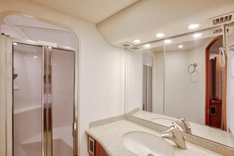 Constant Craving Yacht Photos Pics Viking 46 Constant Craving - Interior Master Stateroom Head