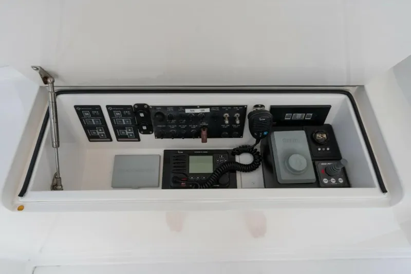 Kraken Yacht Photos Pics Control panel of a 2007 Viking 52 Convertible yacht, featuring navigation and communication equipment.