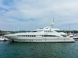 2011 144' Heesen-44m North Palm Beach, FL, US