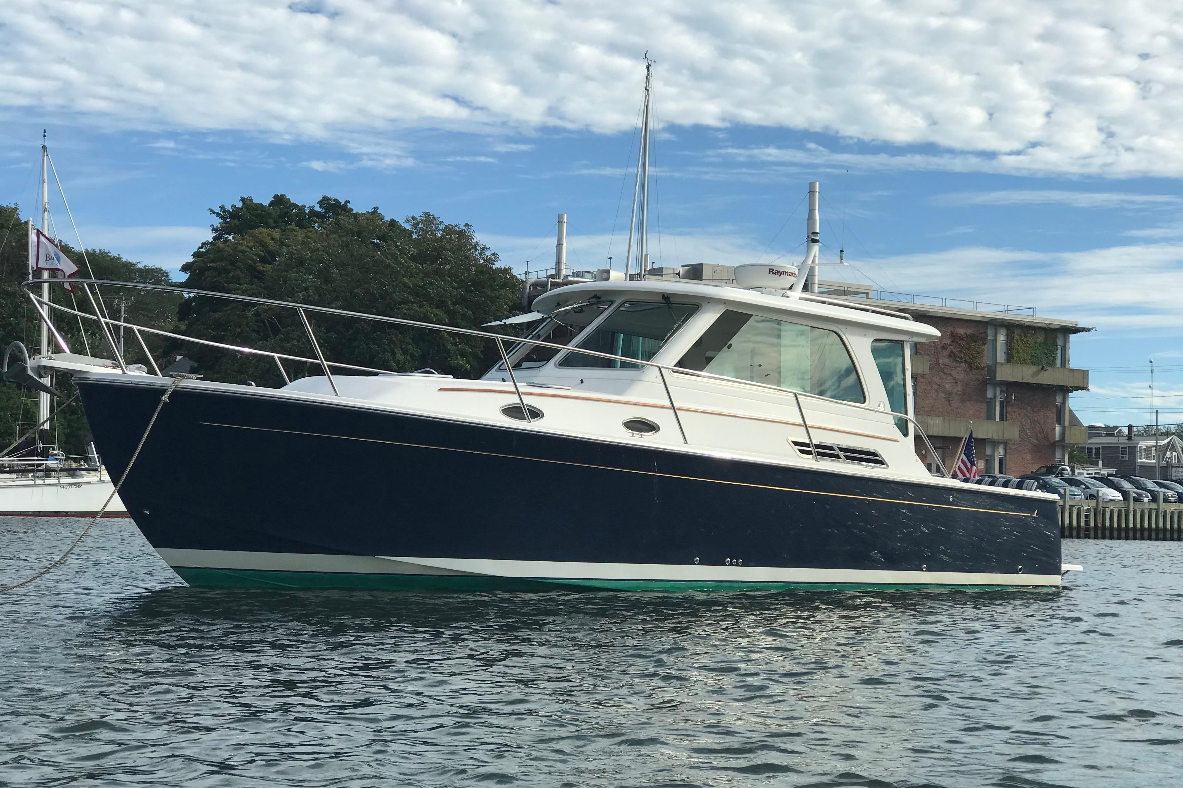 Back Cove 33 Hard Top Express