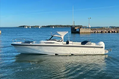 Nimbus Tender 9