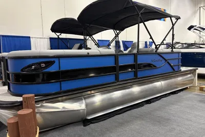 Bentley Pontoons Legacy 223 Navigator