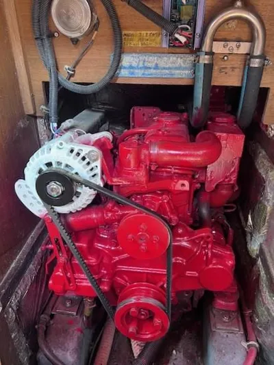 Chinook Yacht Photos Pics 