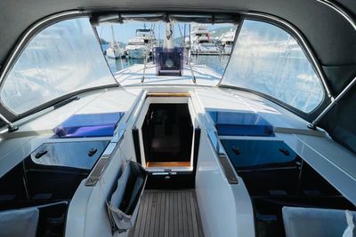 Yacht